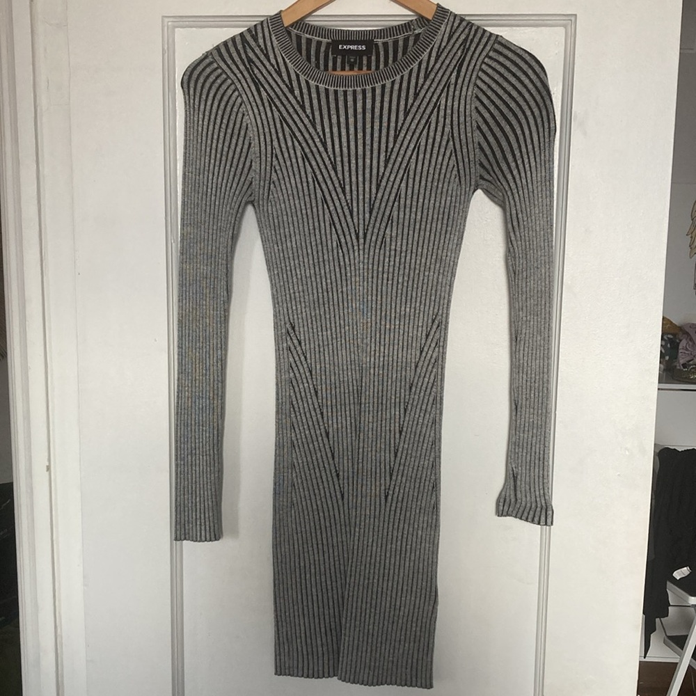 Express long sleeve body con knit dress XS